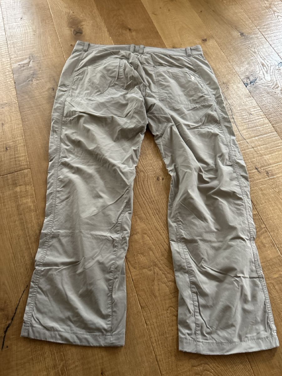 Peak Performance Pantaloni: Bequeme Peak Performance Wanderhosen Package XL – Usato da Steffisburg venduto da Kudiru 1