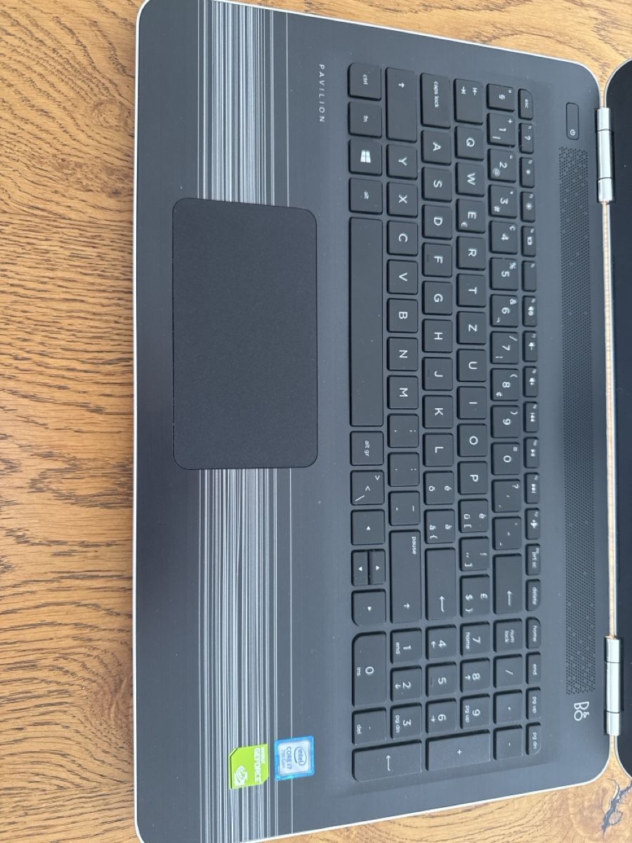 Hewlett Packard Notebook: HP Pavilion Laptop Silber Defekt  – Difettoso da Bremgarten b. Bern venduto da Sportlich09 4