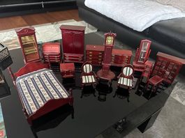 Puppenhausmöbel aus Holz komplettes Set im klassischen Stil