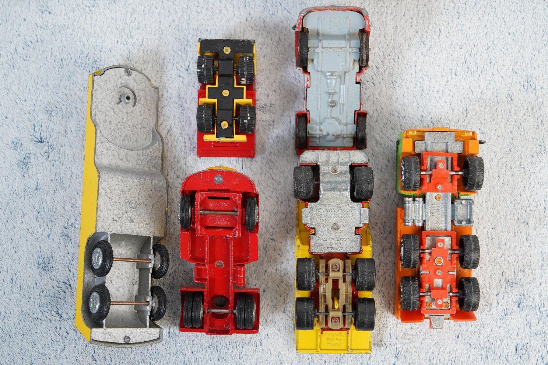 Tekno Modellini d'auto: Tekno Lastwagen – Usato da Wil SG venduto da froschbiss 4