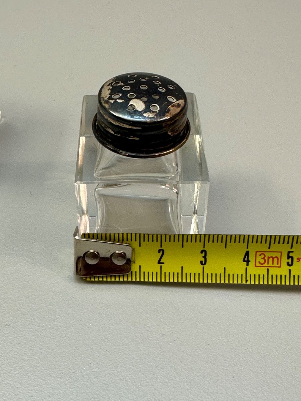 Geschirrsets: 2x MINI SALZSTREUER AB 1.- !!! – Gebraucht aus Zürich von NIKI777 5