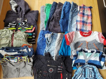 Kinderkleider Junge Paket Gr. 6 Monate bis 2 Jahre