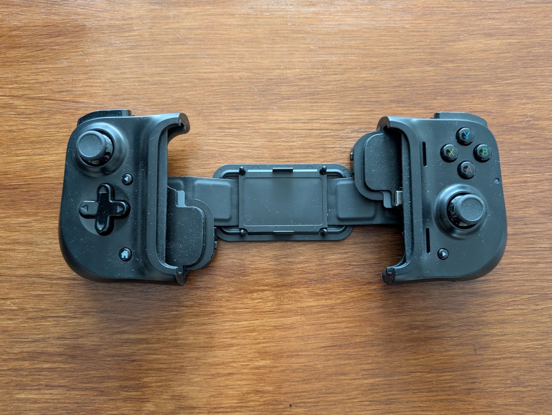 Razer Controller: Razer Kishi v1 - USB C – Usato da Winterthur venduto da desint. 1