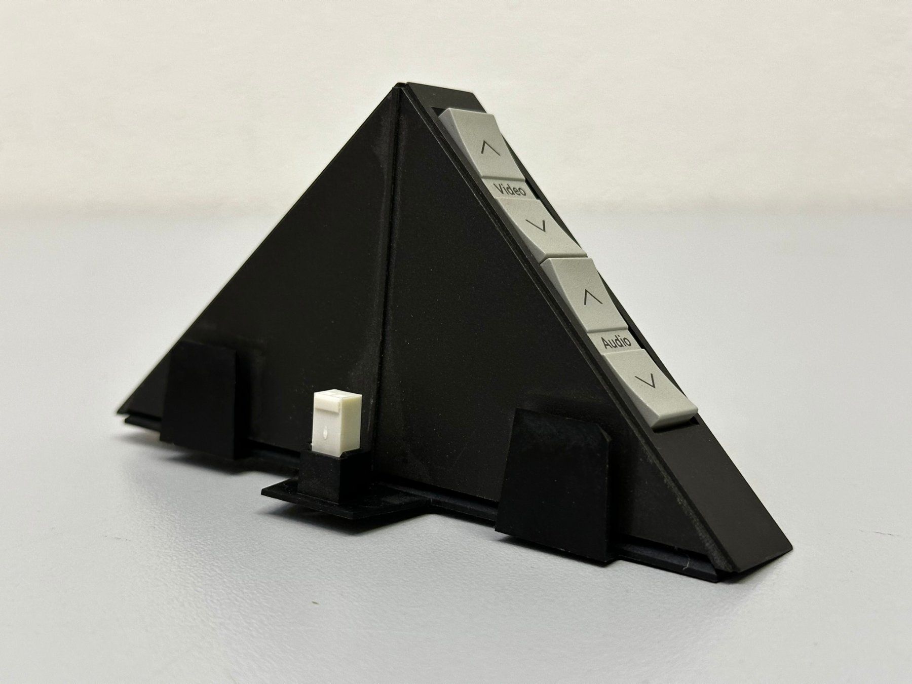 Bang & Olufsen Telefoni: Bang & Olufsen A/V Module for BeoCom 1600 / 2400 / 2500 – Nuovo e nell'imballaggio originale da Hochdorf venduto da av-electronics 2