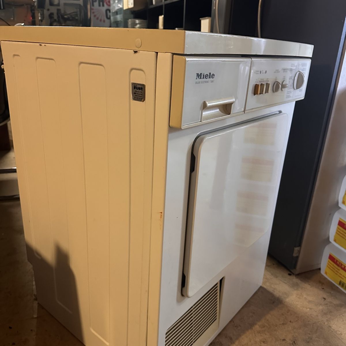 Miele Wäschetrockner: Wäschetrockner Miele Solid Electronic weiss gebraucht – Gebraucht aus Killwangen von isi_qb2j 3