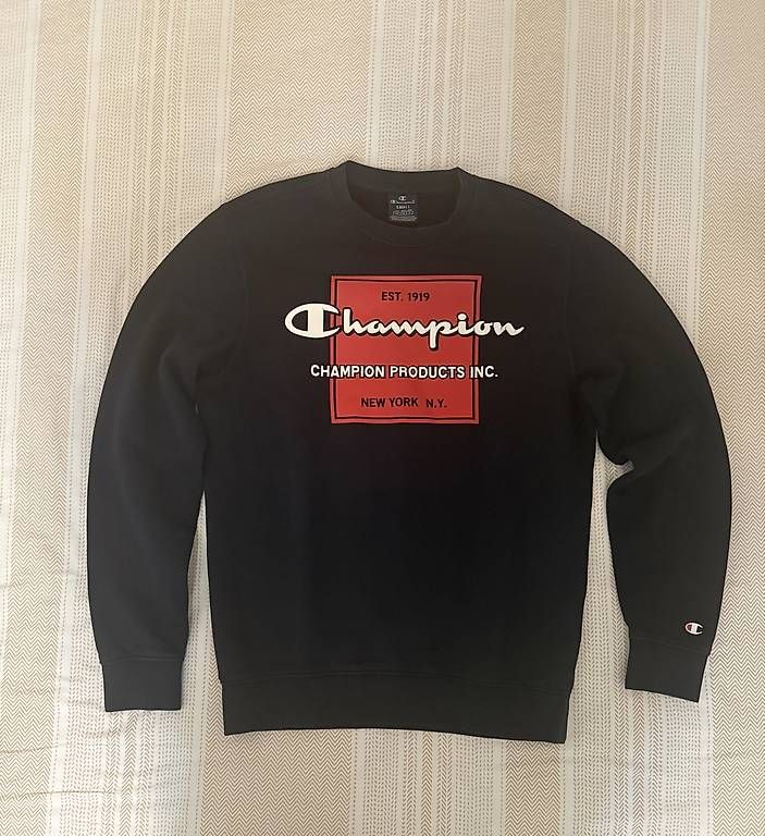 Maglioni & Felpe: CHAMPION PULLOVER GRÖSSE S – Usato da Zürich venduto da joe_9lm9