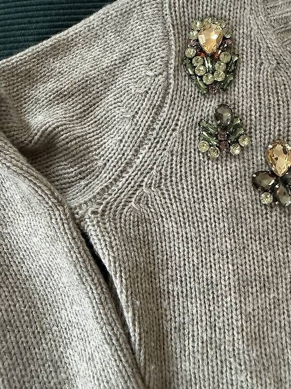 Maglioni & Felpe: Kaschmir Pullover mit Glitzersteinen "Rosa von Schmaus" – Usato da Zollikon venduto da loulou10 1