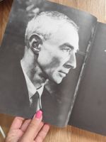J. Robert Oppenheimer: Shatterer of Worlds Book