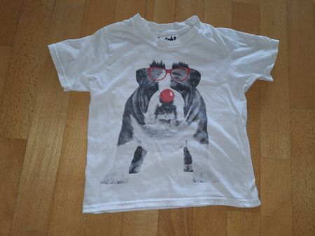 Shirt mit Bulldogge in Gr. 98/104