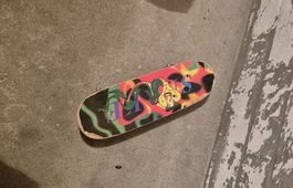 Cooles Skateboard für coole Tricks, gebraucht Zustand