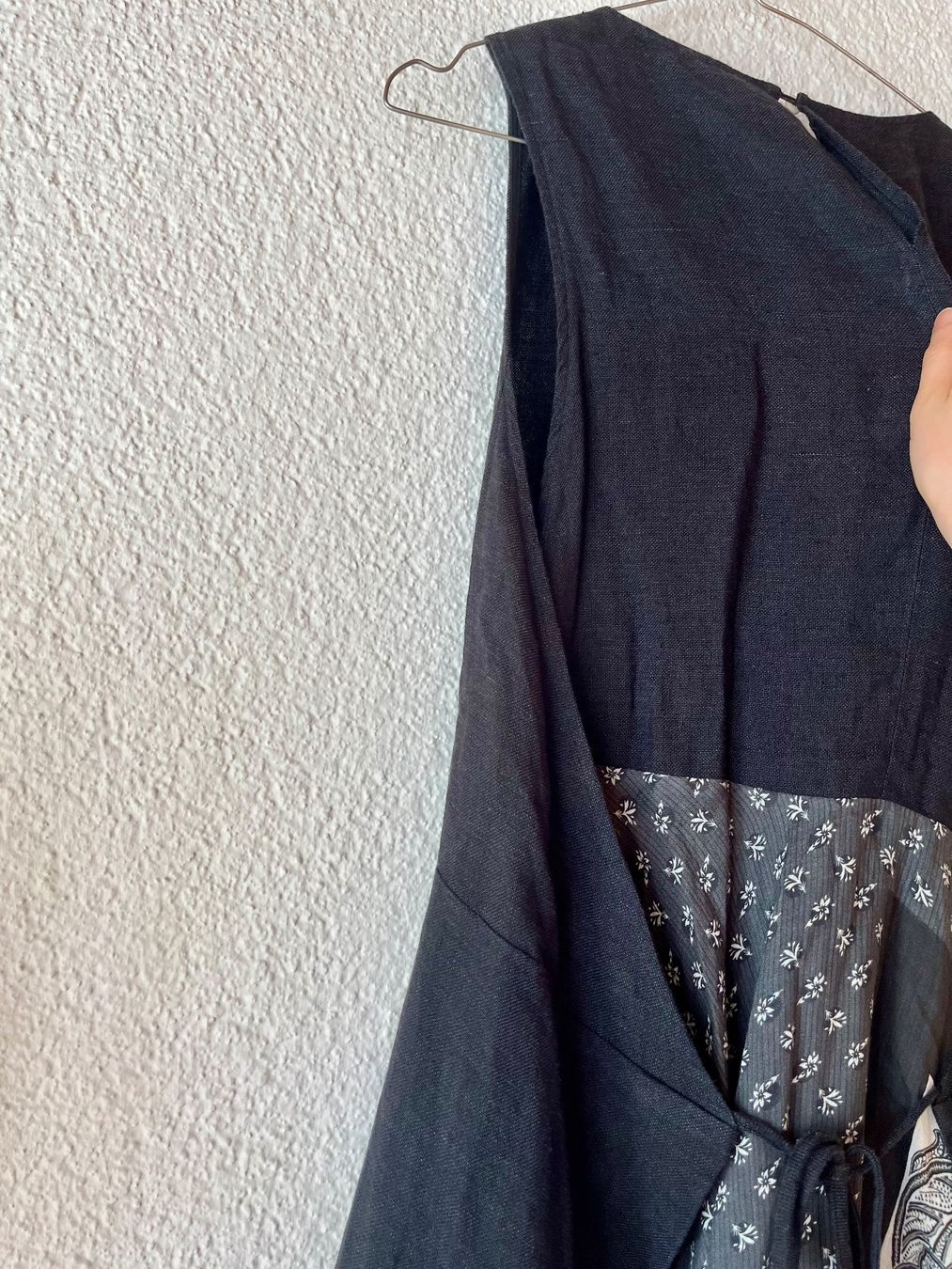 Max Mara Vestiti: Weekend Max Mara Black Linen Dress – Nuovo (secondo la descrizione) da Thalwil venduto da dia_kgx8 7