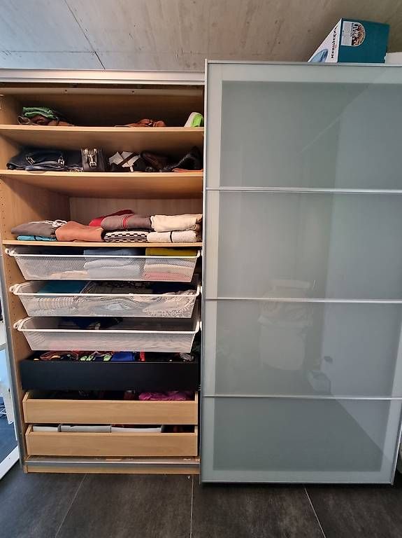 Ikea Armadi: IKEA PAX 200x201 cm – Usato da Tesserete venduto da sar_rt6f 4