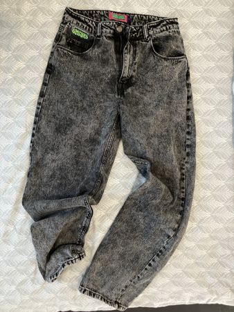Lässige Jeans der Marke Empyre Boyfriend Cut