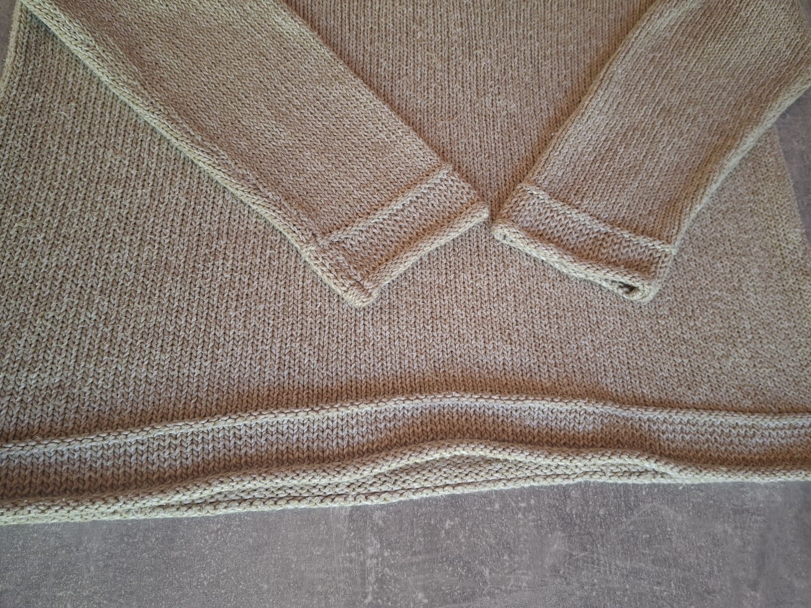 Maglioni & Felpe: Pull col en V 63% coton taille L-XL – Usato da Villiers venduto da san_jn5w 1