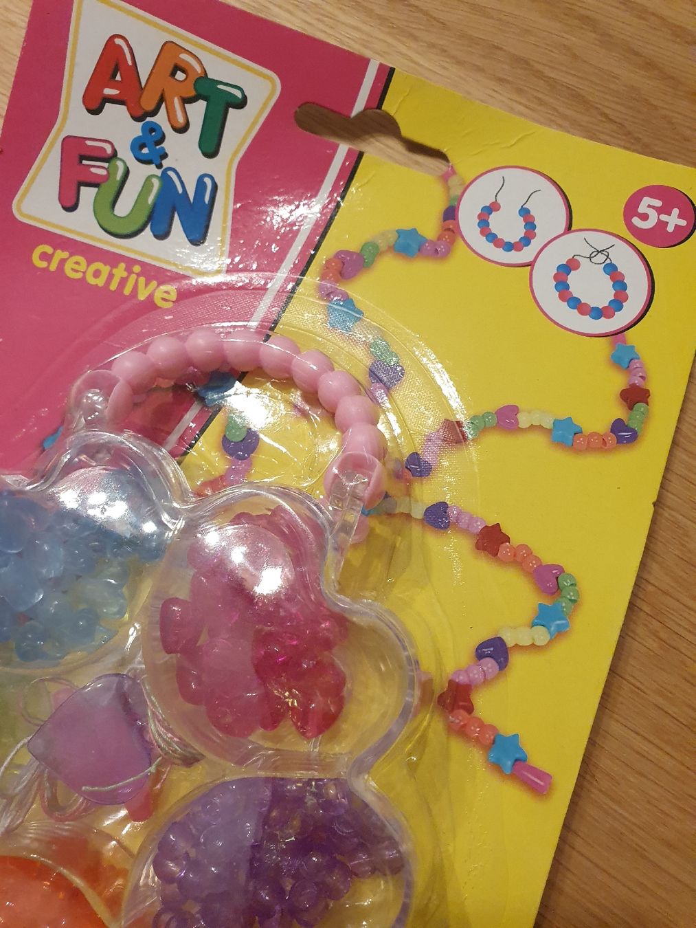 Perle (finte): Art & Fun Perlen-Set Kinder Schmuck Basteln Neu – Nuovo e nell'imballaggio originale da St.Gallen venduto da Avena135 3