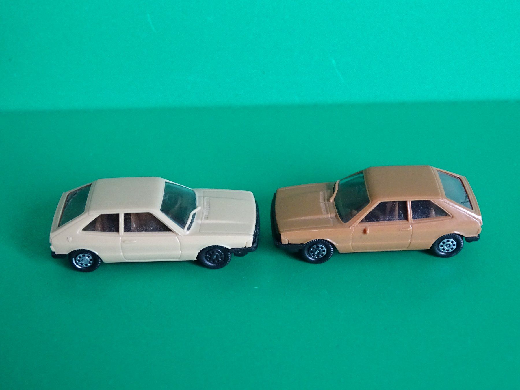 Herpa Modellini d'auto: 2 x VW Scirocco GTI von Herpa 1/87 – Usato da Bretzwil venduto da Meex 2