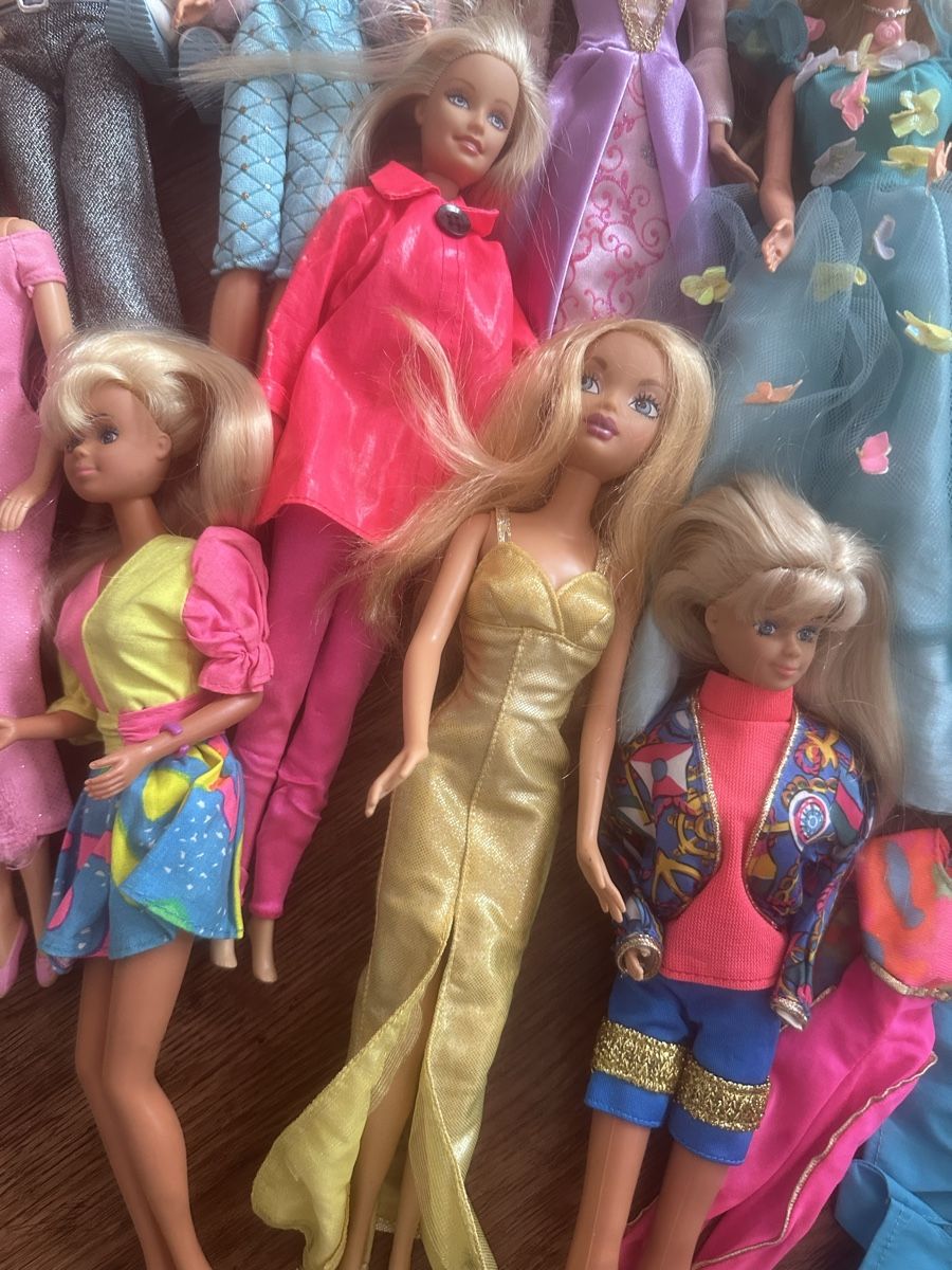 Poupées: Barbies  – D'occasion à Herbriggen par Sehrazade 2