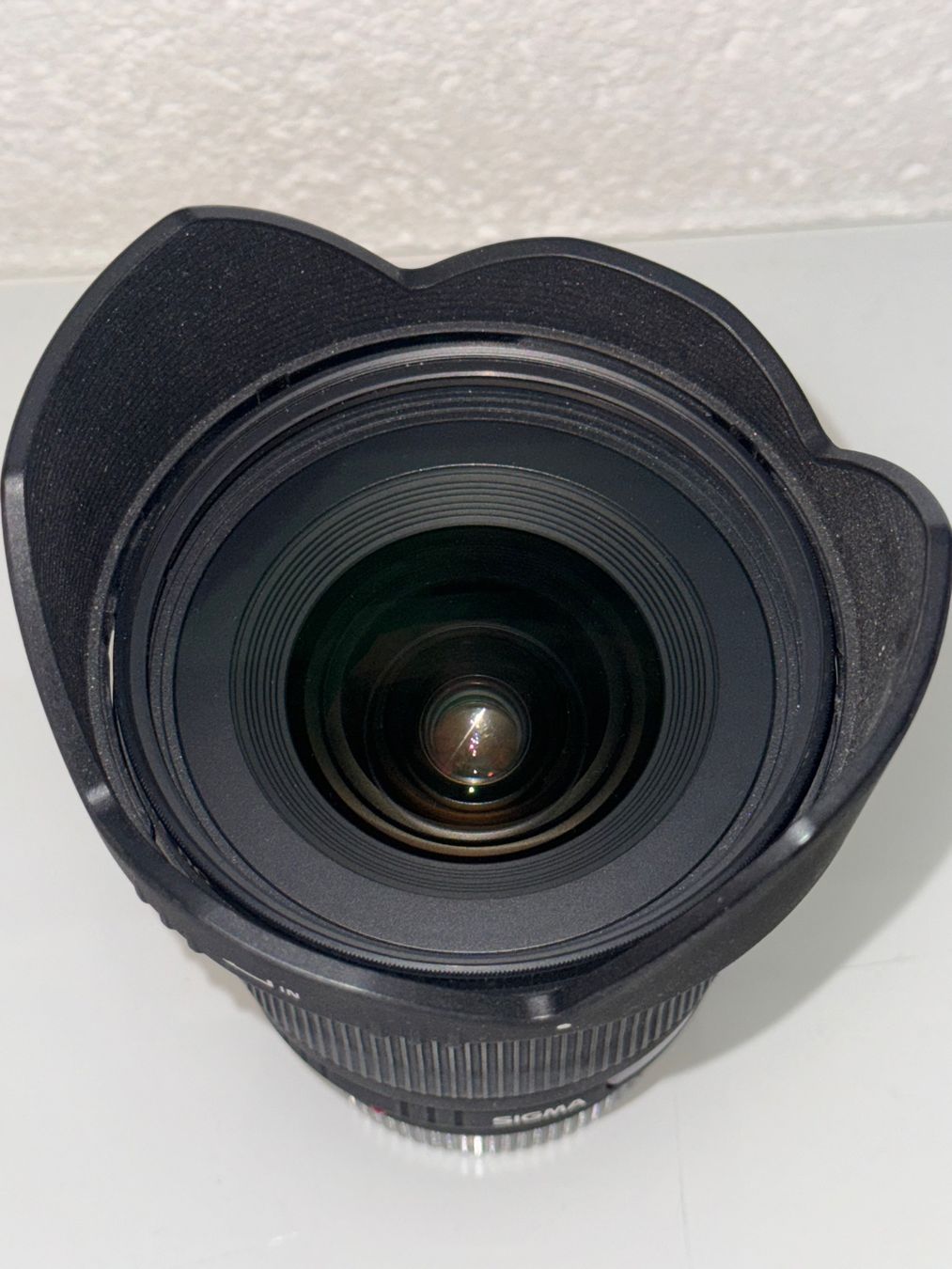 Sigma Objektive: SIGMA 20MM F/1.8 EX DG , Sony A-Mount – Gebraucht aus Therwil von Radule 3