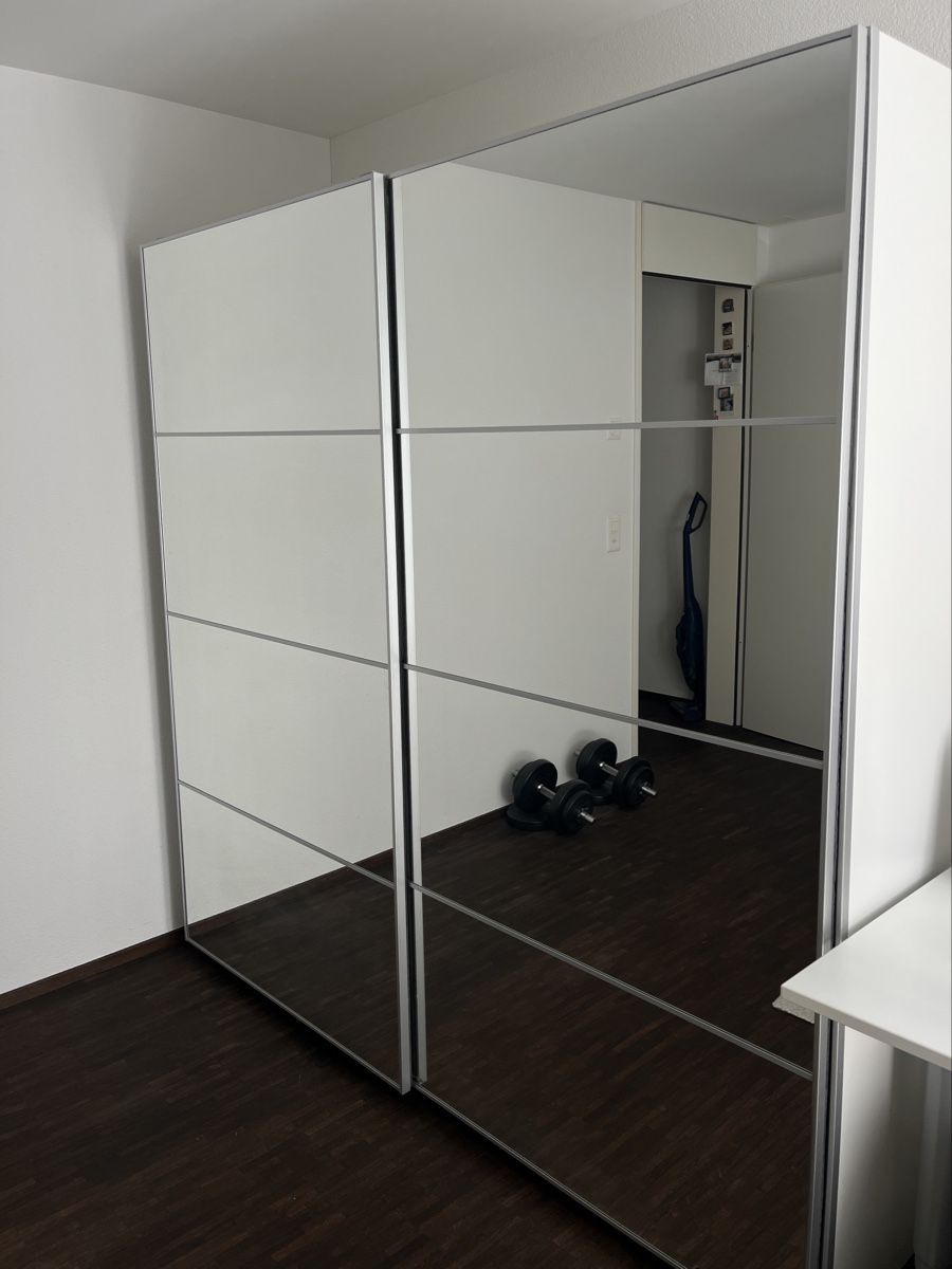 Ikea Armoires: Kleiderschrank IKEA PAX – D'occasion à Winterthur par amandaella