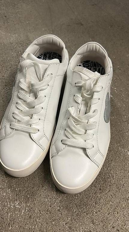 Scarpe da donna: Scarpe Moschino – Usato da Bellinzona venduto da SammlerTI 1