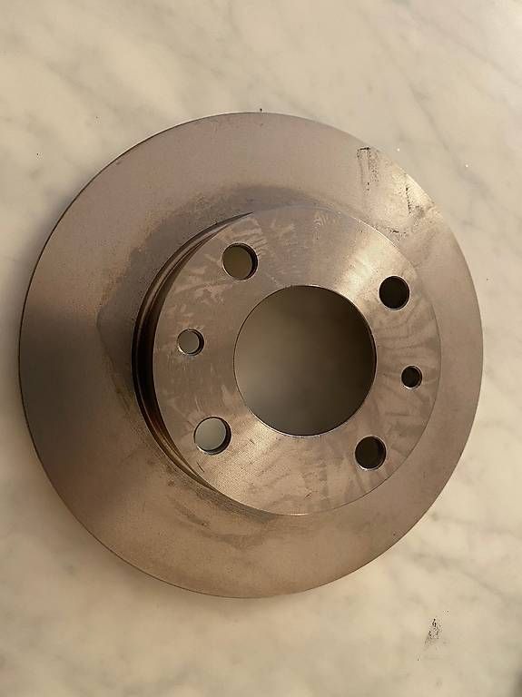 Alle Autoersatzteile: Fiat 600 Oldtimer Bremsscheiben kit  – Gebraucht aus Zürich von Gregorycar 2