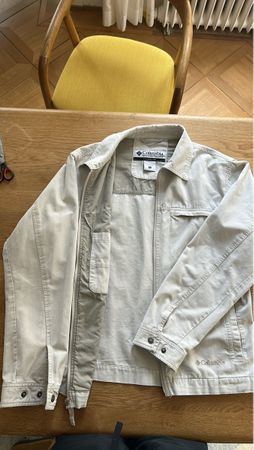 Columbia Jacke, beige, Top Zustand, ideal für den Frühling