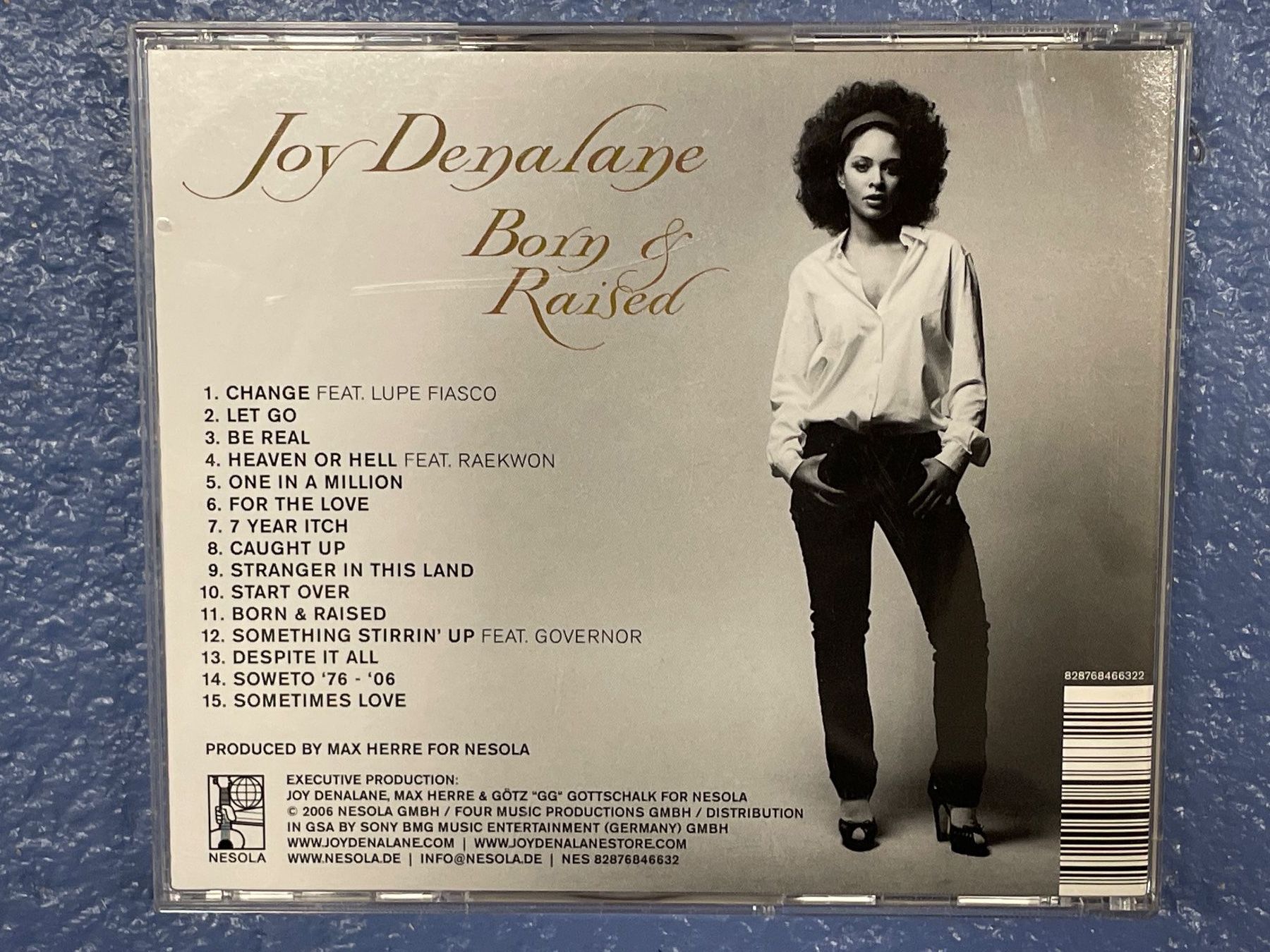 CD: [CD] JOY DENALANE - Born & Raised (2006) – Usato da Frasnacht venduto da DiskSelection 1