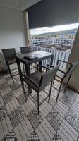 Neues Balkon Set Rattan mit Tisch und 4 Barstühlen