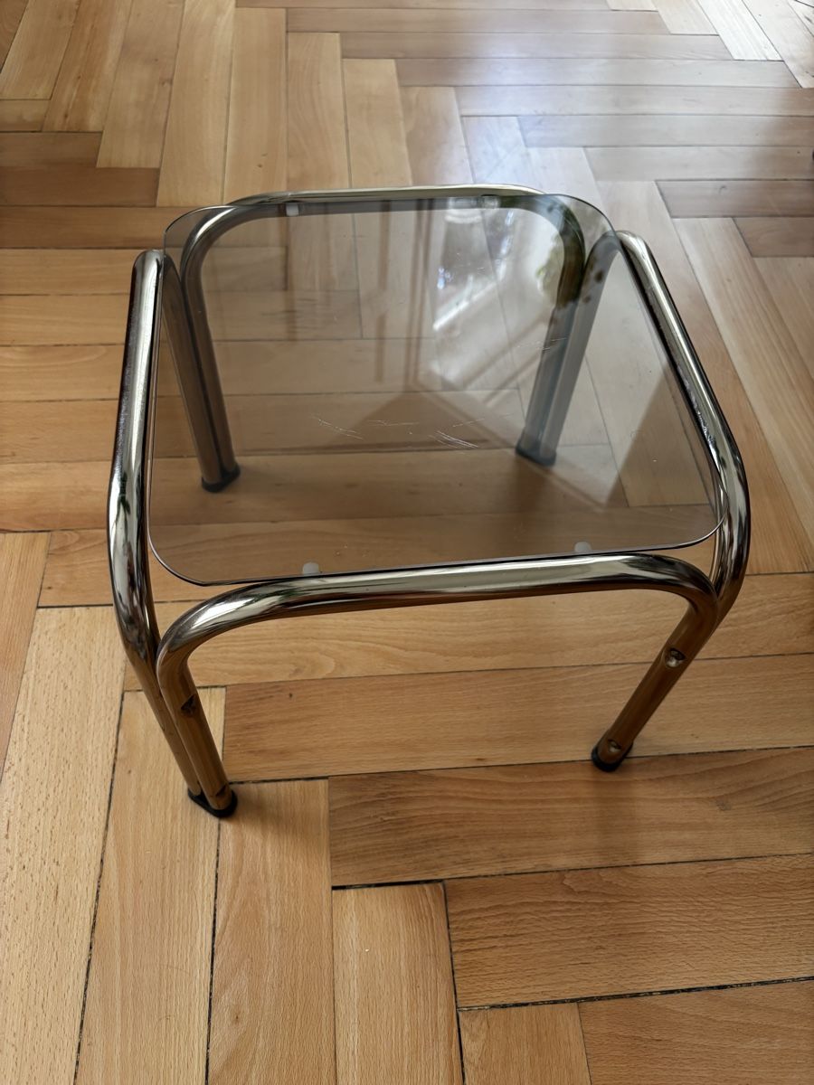 Tische: Seitentisch Vintage Rauchglas  – Gebraucht aus Zürich von kleinervogel 2