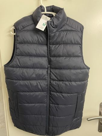 Padded Vest - Mens Size M - New with Tags!