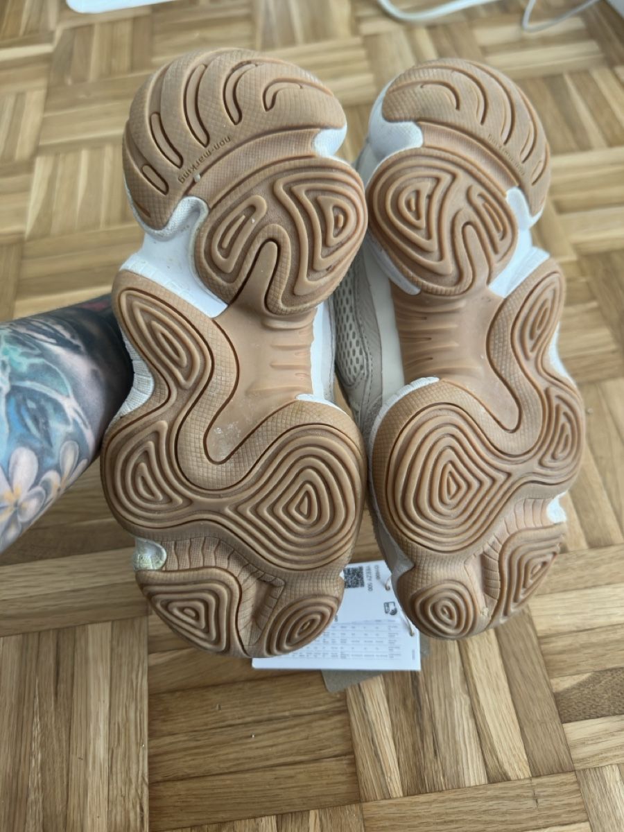 Adidas Scarpe da donna: Adidas Yeezy 500 Stone – Usato da Schaffhausen venduto da Nadiuna 1