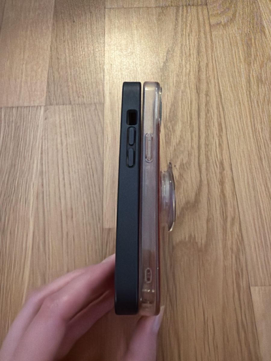 iDeal of Sweden Cover & Protezioni schermo: 2 iPhone 14 Handyhüllen (bundle) – Usato da Fribourg venduto da DayaneH. 3