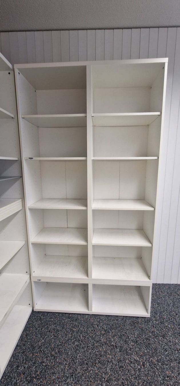 Ikea Regale: Bücherregal – Gebraucht aus Lommiswil von eltec-mehring.ch