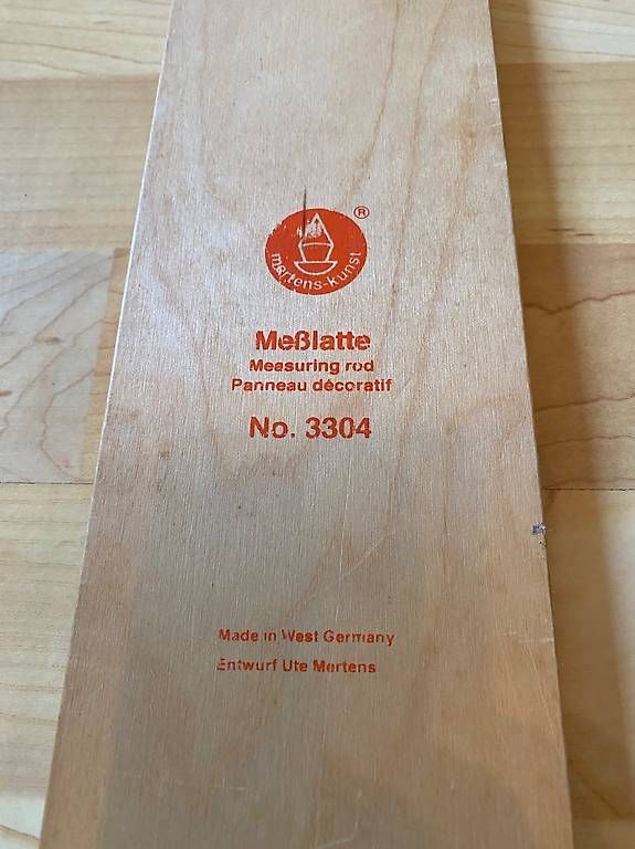 Misurare: Echtholz Messlatte - Made in West Germany / Mertens-Kunst – Usato da Allenwinden venduto da guetzli20 1