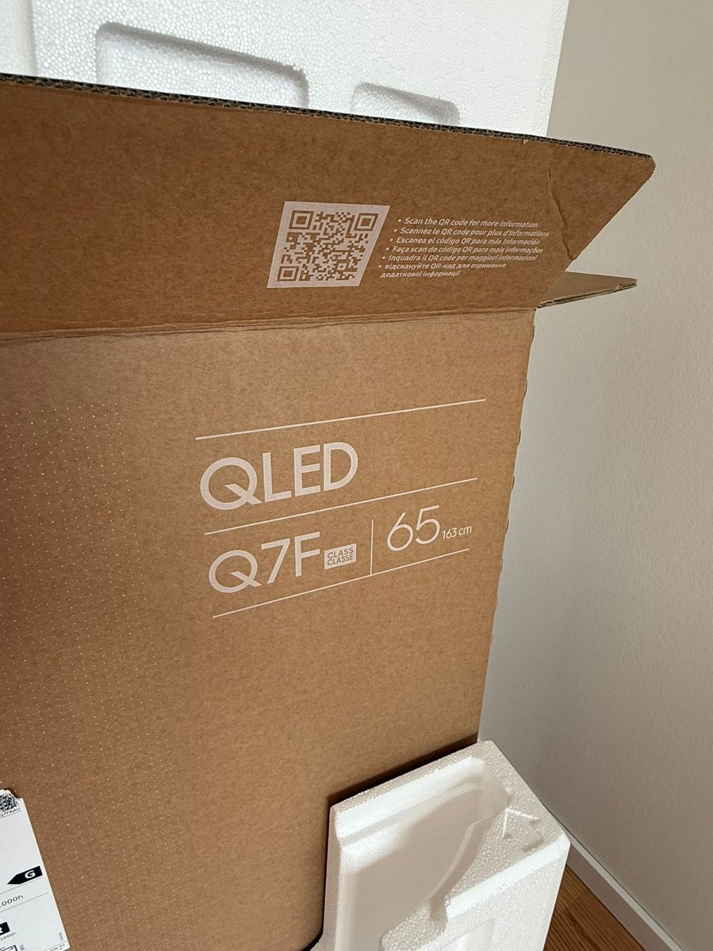 Samsung Televisori: Samsung QE65Q7FAAU NEU – Nuovo e nell'imballaggio originale da Zürich venduto da SEDRAEN 6