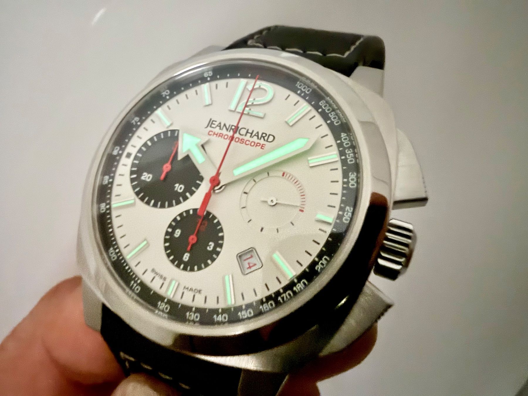 JeanRichard Orologi: DANIEL JEANRICHARD Rare Chronoscope "Panda", SRP Fr. 9300.- – Nuovo e nell'imballaggio originale da Le Mont-sur-Lausanne venduto da LycaGallery 8