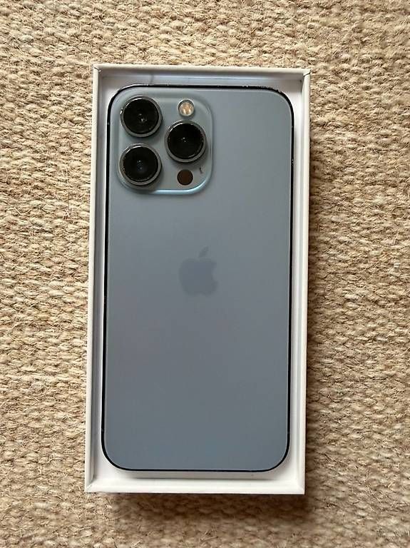 Telefoni cellulari / Smartphones: iPhone 13 Pro 128 GB Sierra Blue – Usato da Zürich venduto da leo_zx2x