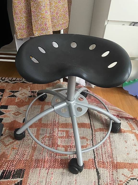 Ikea Sedie: Ikea traktor vintage stuhl – Difettoso da Dübendorf venduto da rocki07