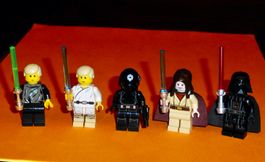 Lego Star Wars / 5 Minifiguren plus Waffen