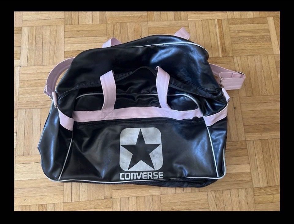 Converse Borse: Borsa Vintage CONVERSE in pelle – Usato da Uitikon Waldegg venduto da DajeRomaDaje