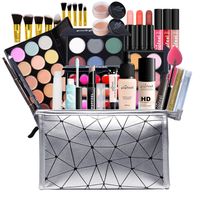 Strahlend schön – haltbares Make-up Set ohne Hautrisiko