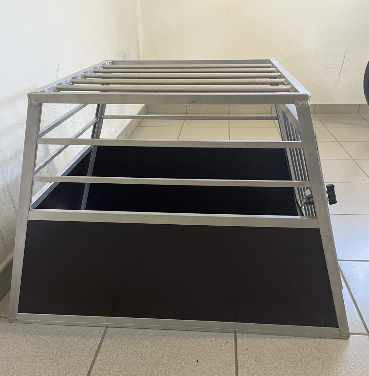 Gabbie, trasporto & Sicurezza: Hundebox Koni Bienz Aluminium – Usato da Thalwil venduto da Hhhhc 2