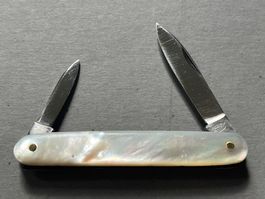Antikes Perlmutt-Sackmesser 66 mm