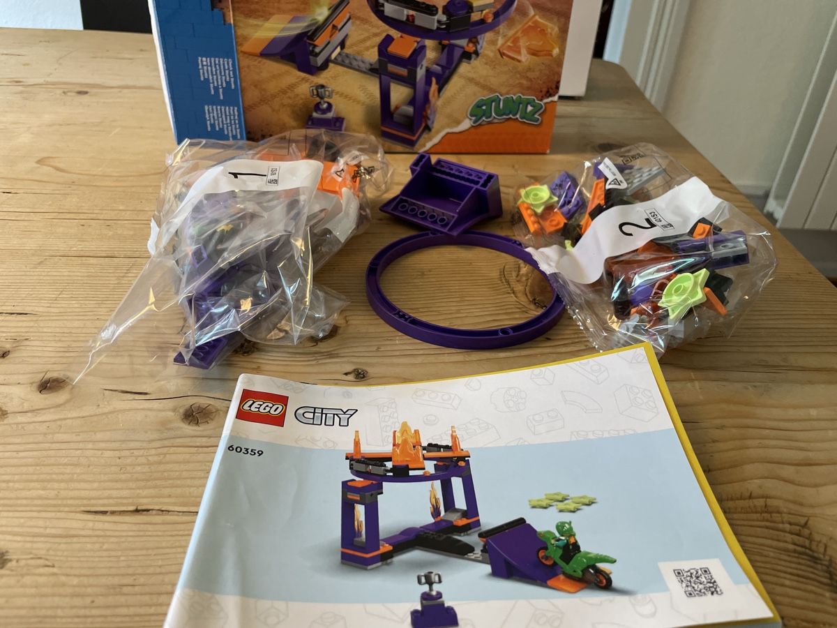 Lego Kit di costruzioni: Lego City – Usato da Basel venduto da Quasimoda 1