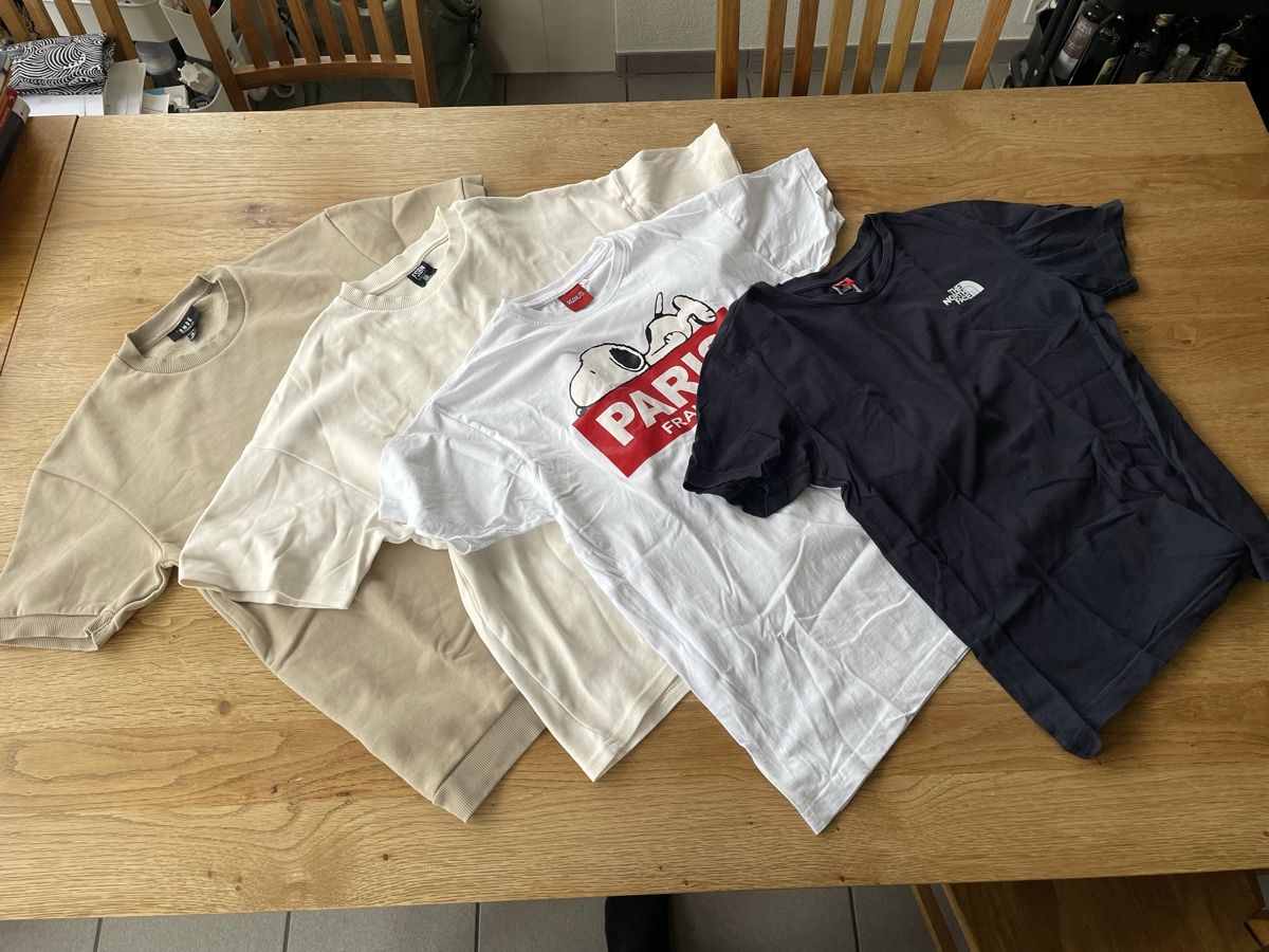 Lotti di vestiti: Kleiderpaket 4-teilig Grösse XS-S – Usato da Zürich venduto da piervier4 1