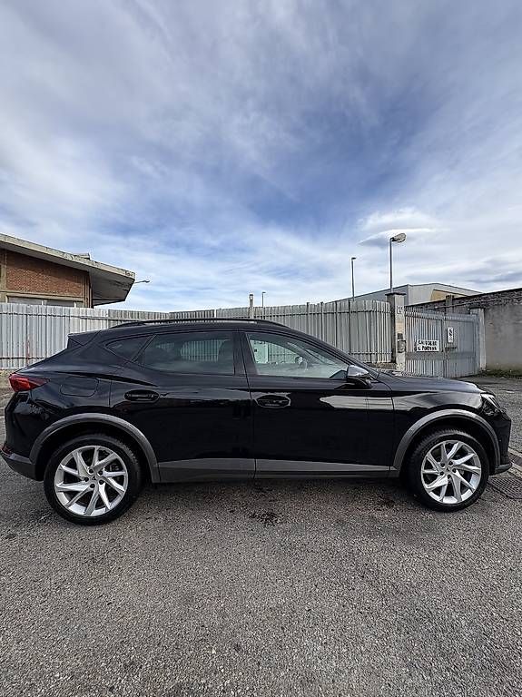 Automobili: Vendo Cupra Formentor  – Usato da Giubiasco venduto da vio_bj8p 2