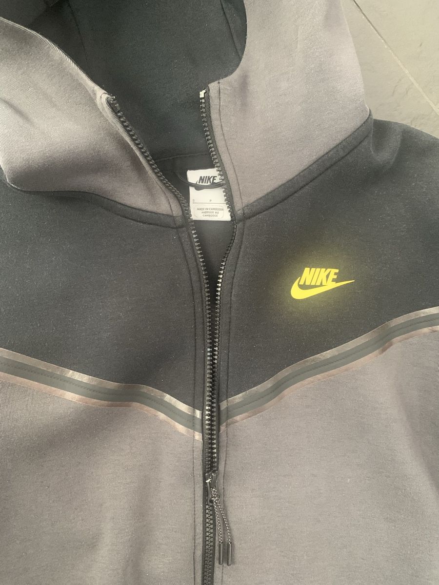 Nike Giacche: Nike Jacke Herren Gr. S – Usato da Killwangen venduto da Zermatt5 1
