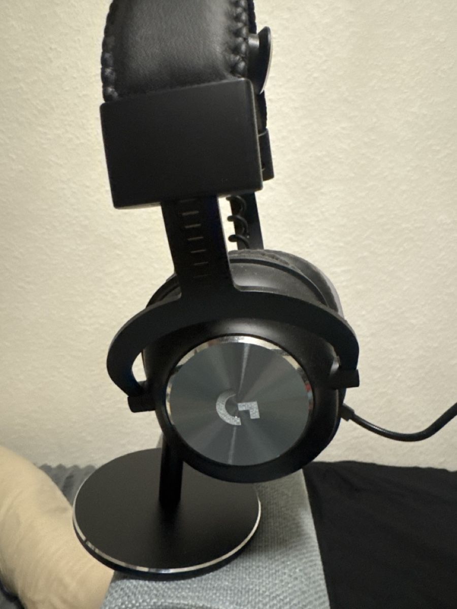Logitech Cuffie: Casque logitech pro X filaire  – Nuovo (secondo la descrizione) da Genève venduto da bri_s9xx 1