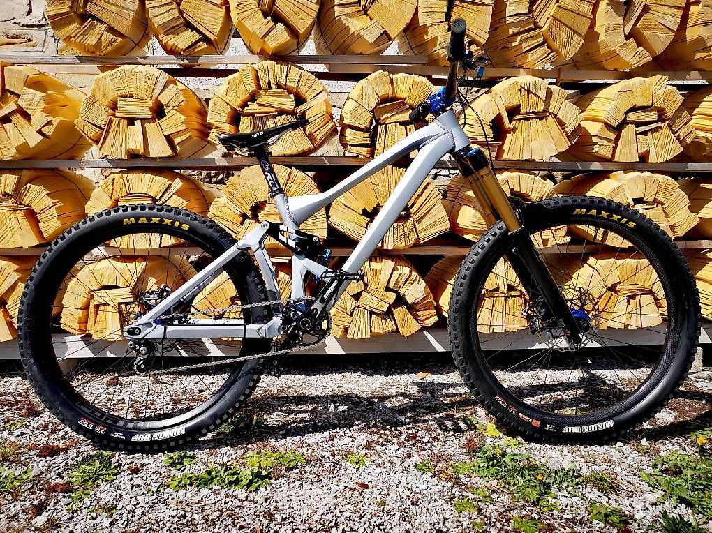 Biciclette: Vélo Mondraker Summum Proto  – Usato da Bulle venduto da lef_cw5s