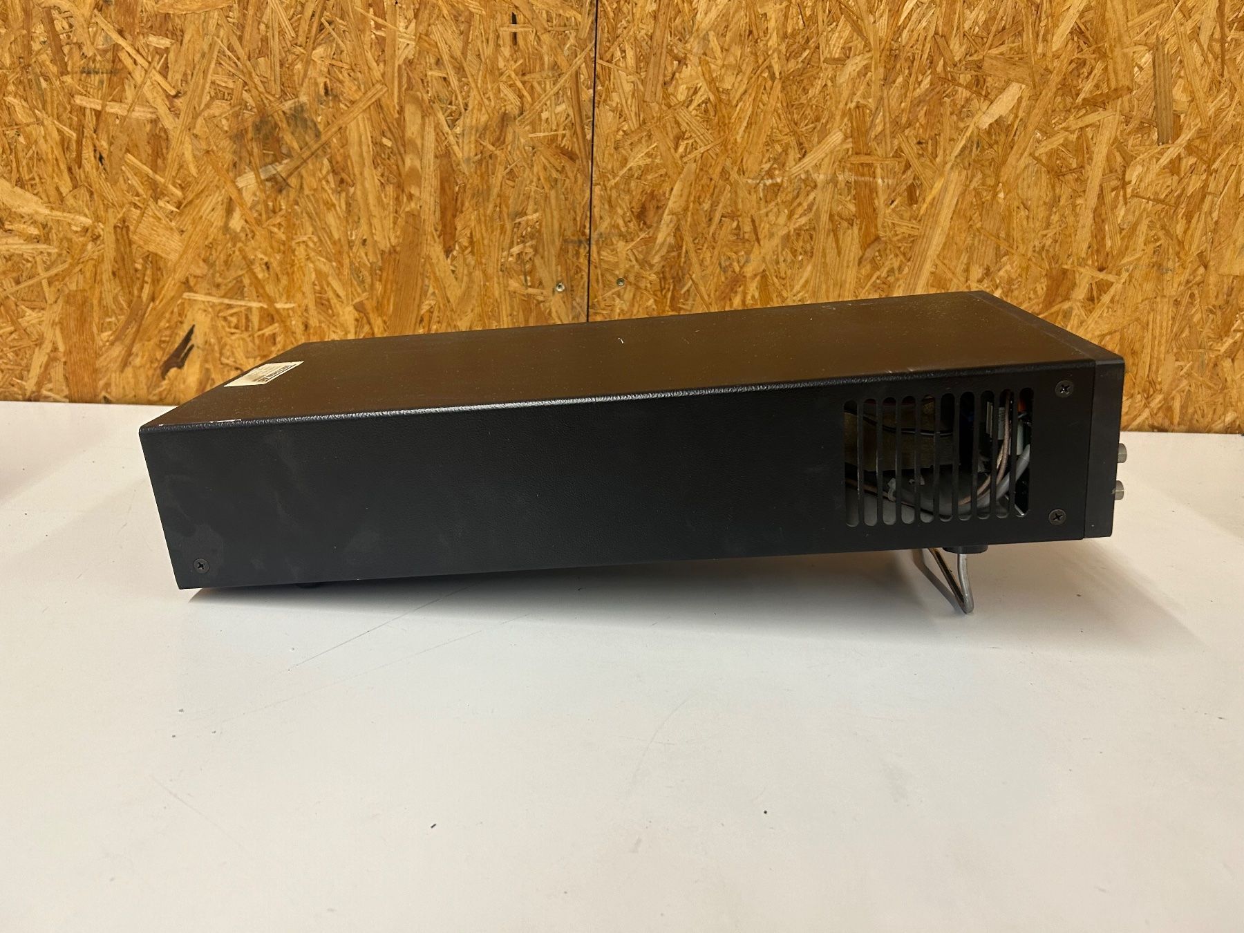 Amplificatori: Gebrauchter Krohn-Hite Model 7600 Wideband Amplifier – Usato da Schupfart venduto da philippb06 1